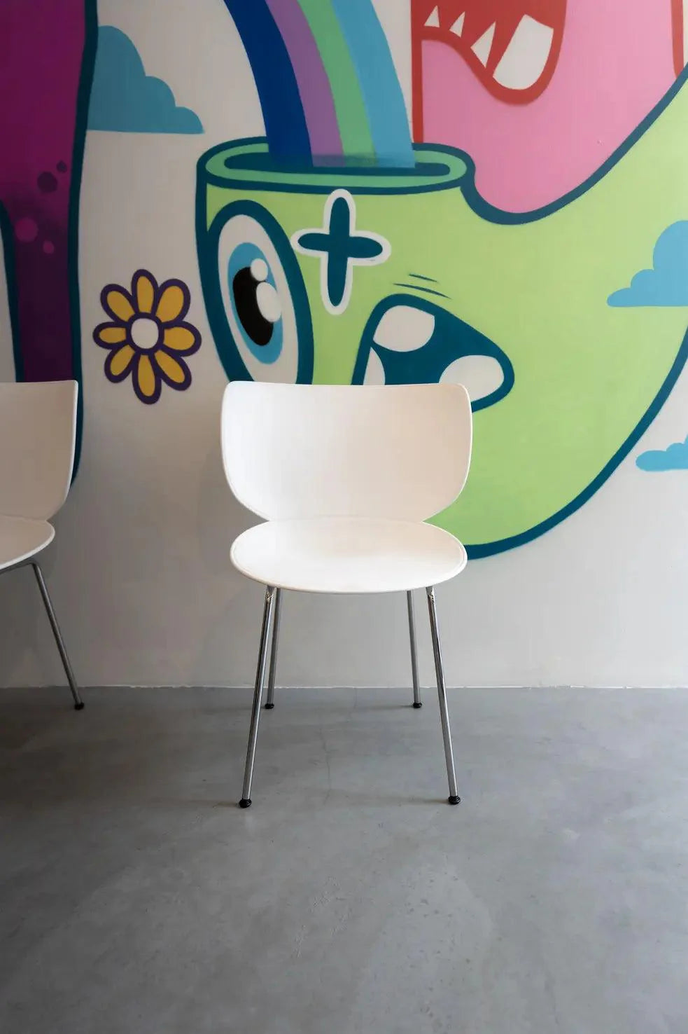 HANA Moooi Eye on Design set of two chairs