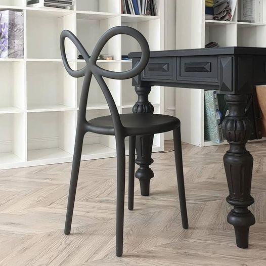 RIBBON chair black, QeeBoo, Eye on Design