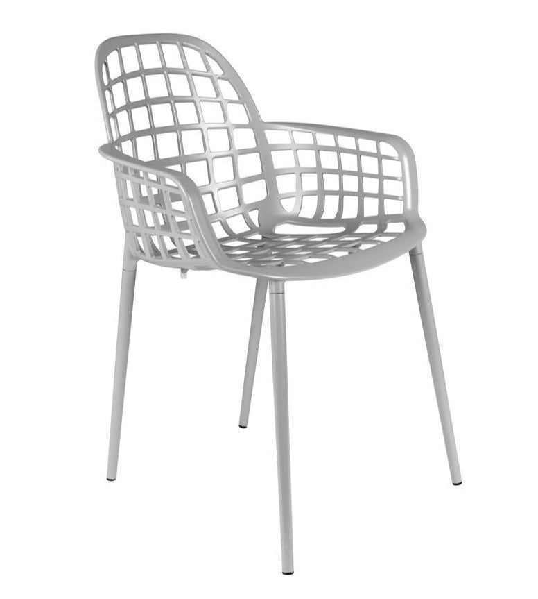 The Albert Kuip chair is an amazing combination that will be great for both a modern terrace and a boho dining room. Yes, this piece of furniture can stand both indoors and outside. The seat, although it looks very light, was made of thick aluminum, which means that it weighs more, but is also more resistant to weather conditions such as rain or snow.