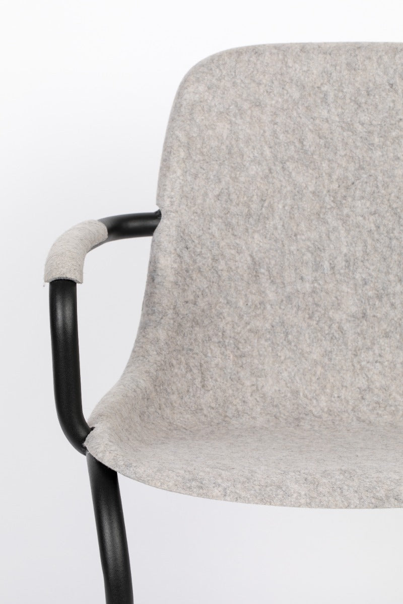 THIRSTY chair with armrests ash grey