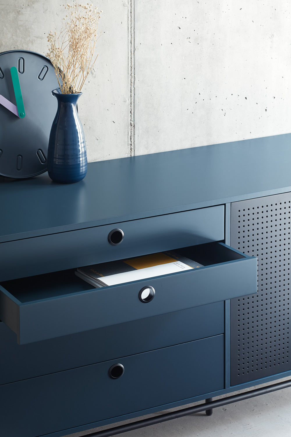 PUNTO chest of drawers dark blue