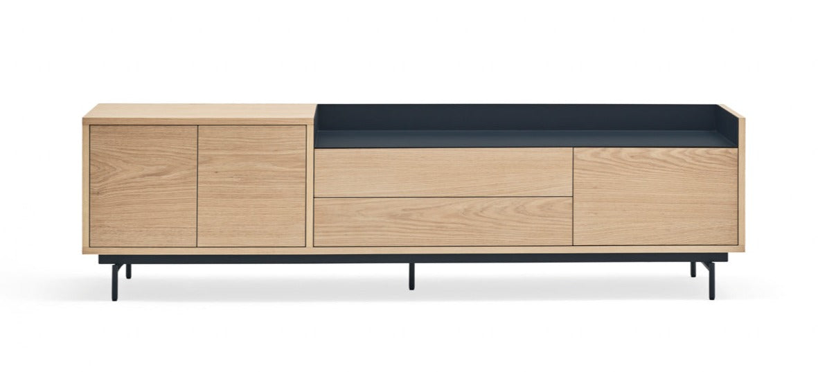 VALLEY RTV cabinet natural oak with dark finish