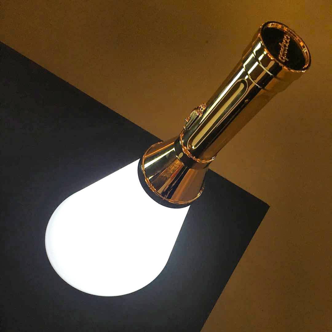 FLASH lamp gold, QeeBoo, Eye on Design
