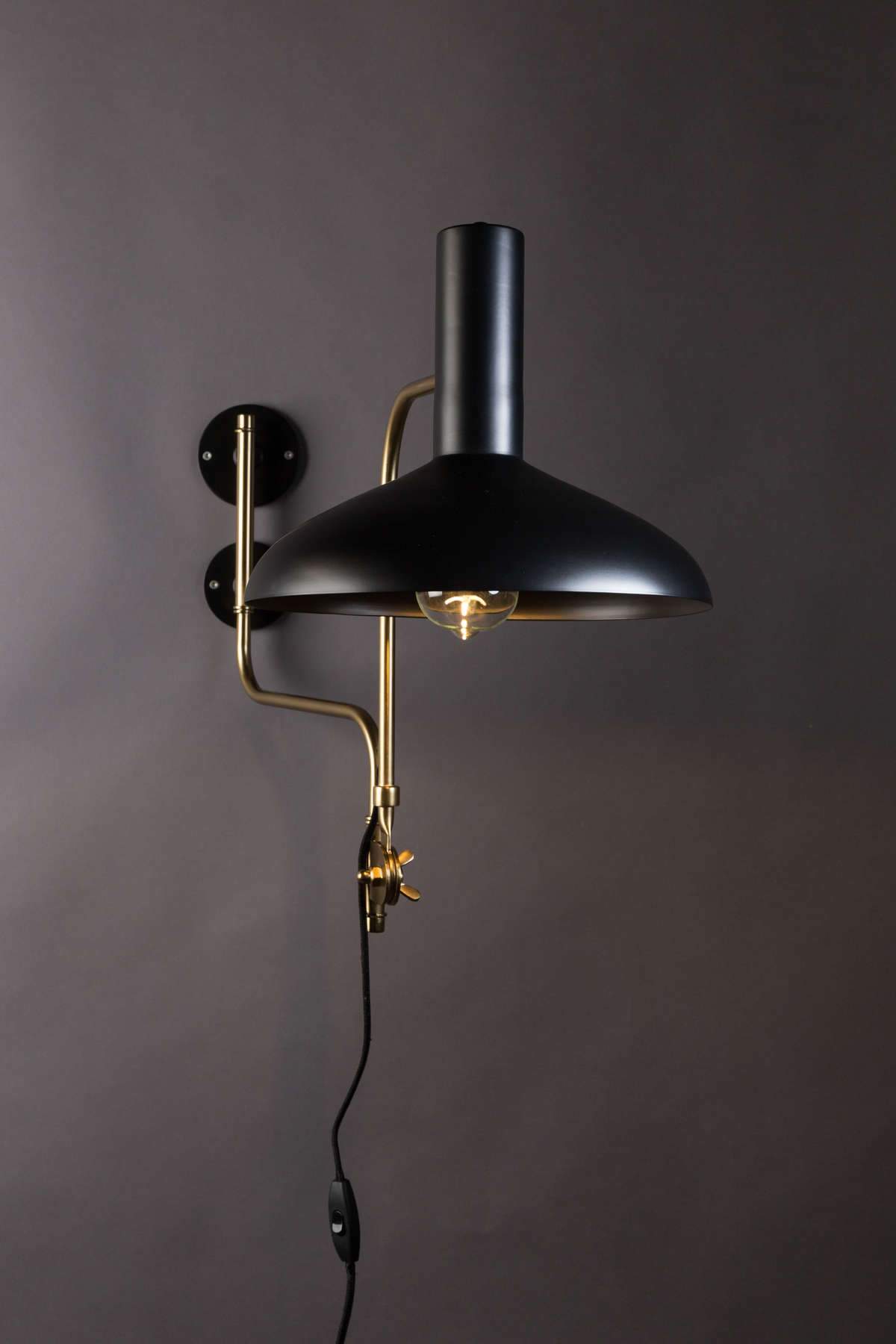 Wall lamp DEVI black, Dutchbone, Eye on Design