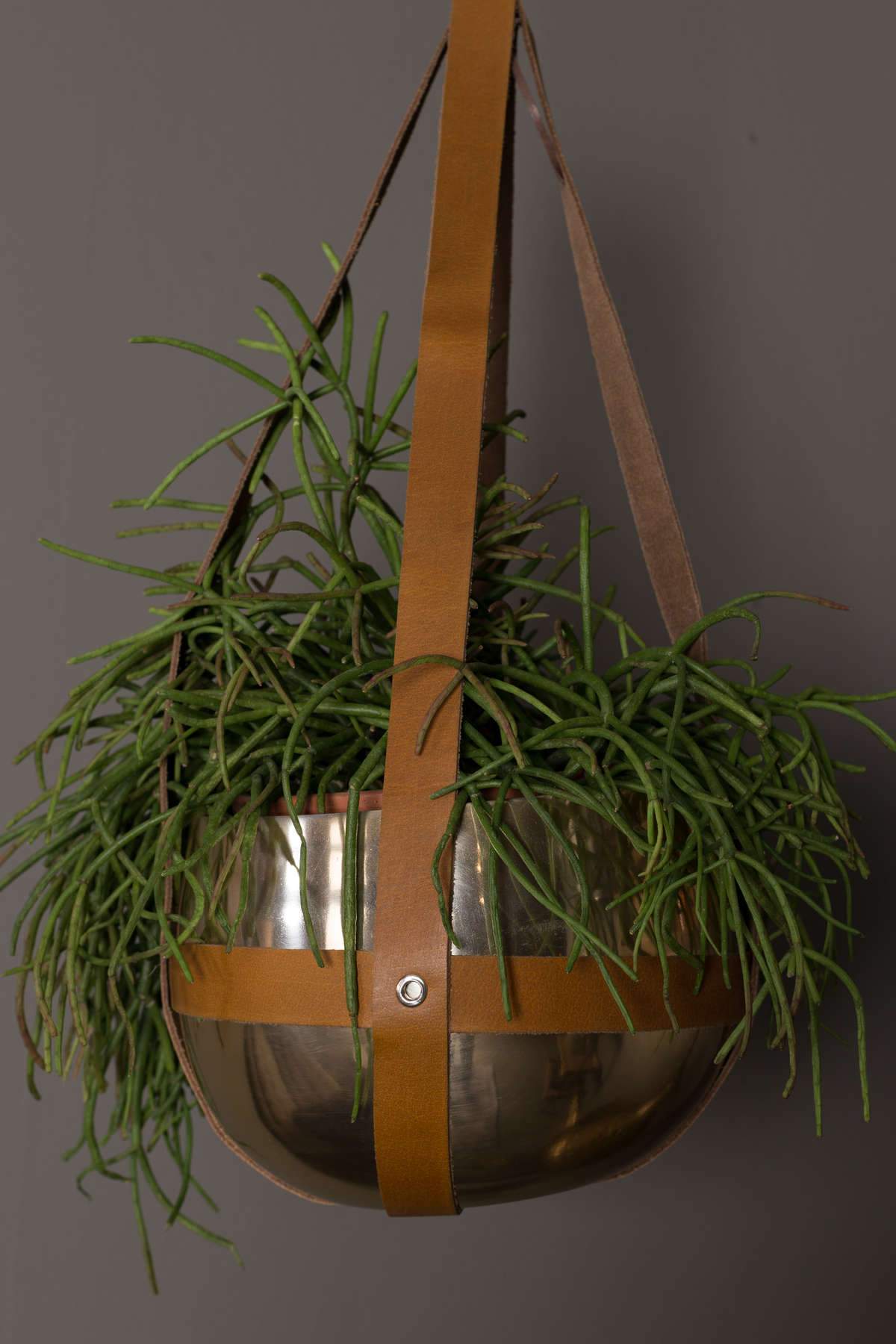 OASIS flowerpot, Dutchbone, Eye on Design