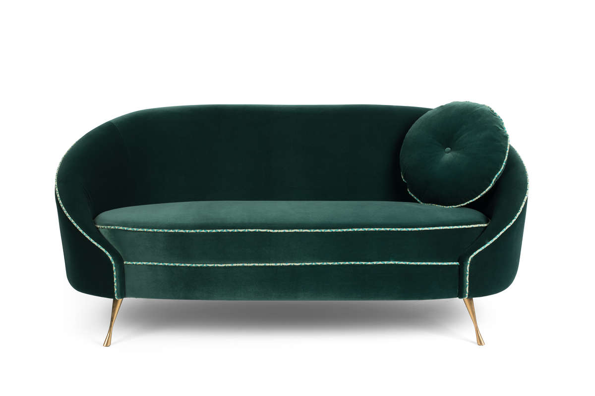 This velvet sofa Bold Monkey Don't Love Me Love is perfect for cozy rooms, but it will also be a great addition to larger salons. Our sofa Bold Monkey Don't Love Me Love combines the design with the Scandinavian Mid-Centure style with Warta Instagram velvet upholstery.