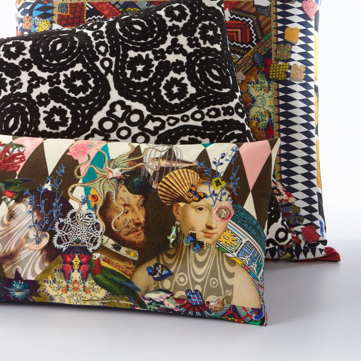 LE CURIEUX ARGILE cotton satin pillow - Eye on Design