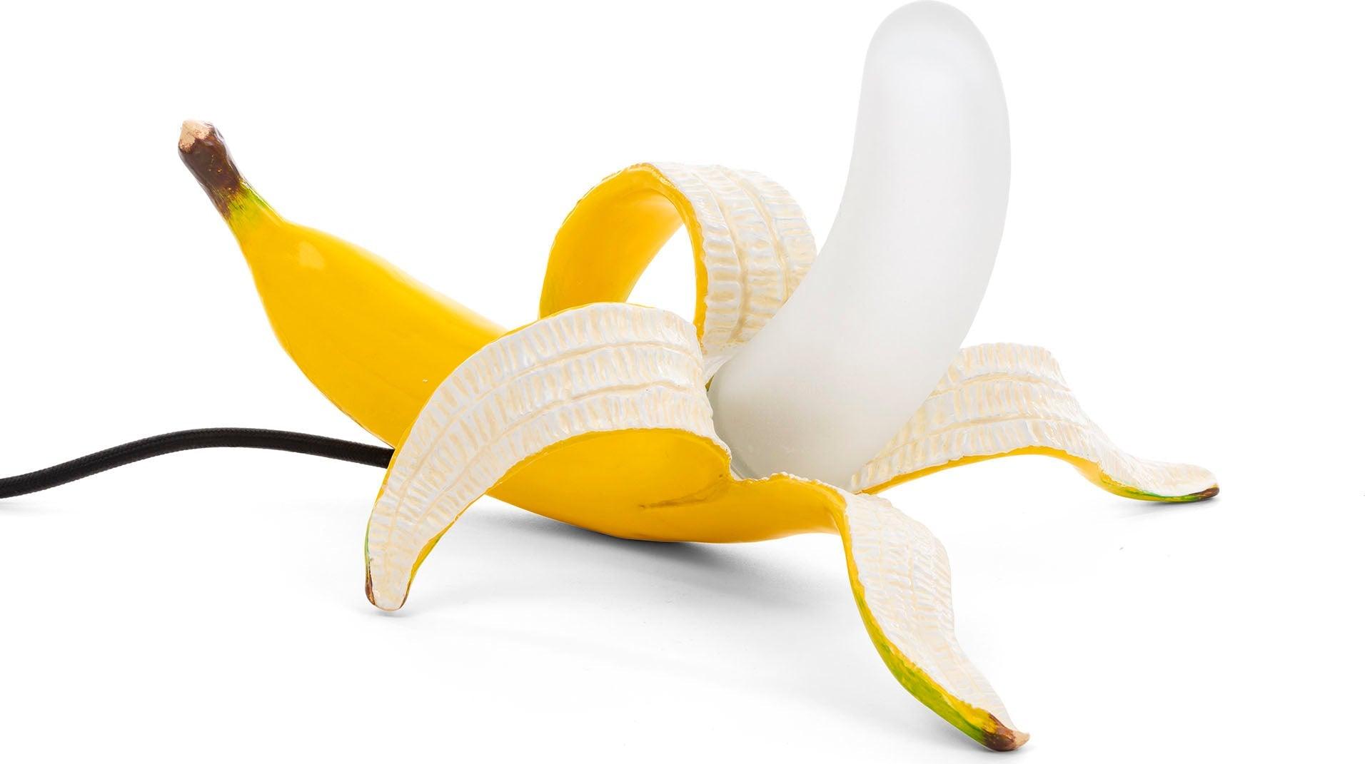 BANANA DEWEY table lamp yellow - Eye on Design