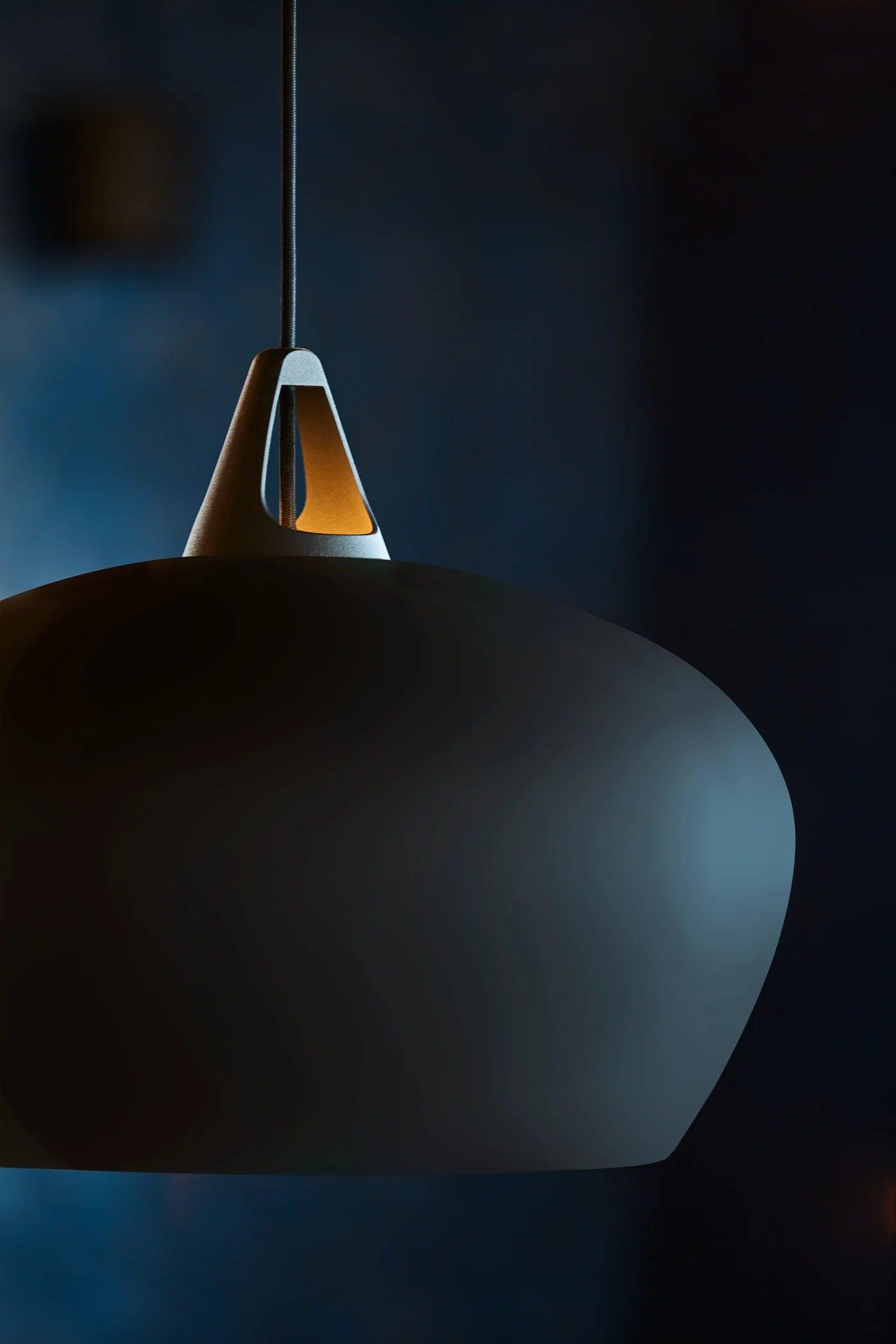 BELLY pendant lamp black - Eye on Design