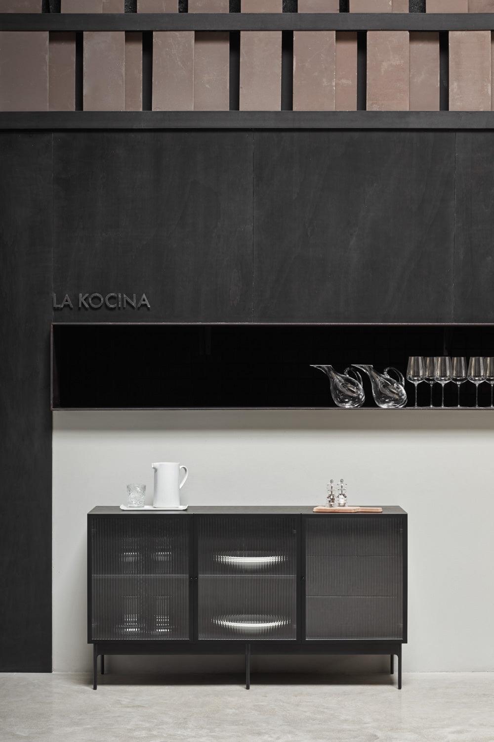 BLUR cabinet black [wycofane] - Eye on Design