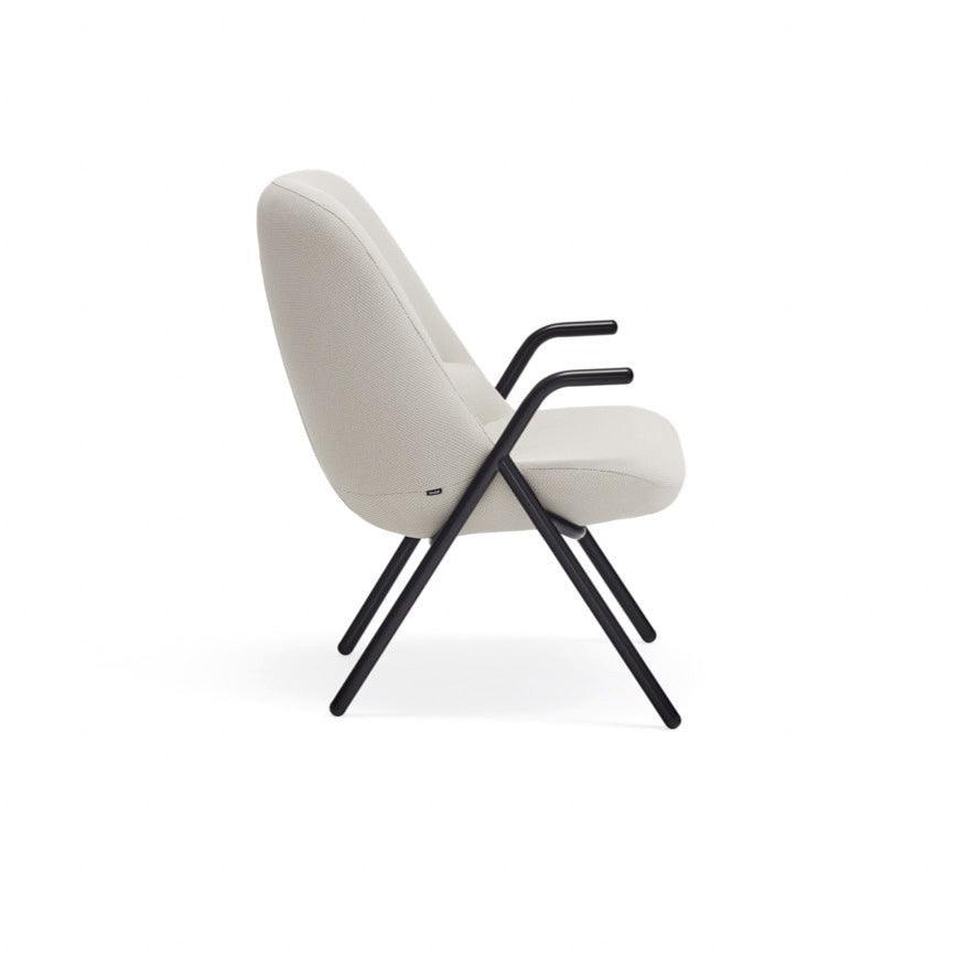 DINS armchair cream - Eye on Design