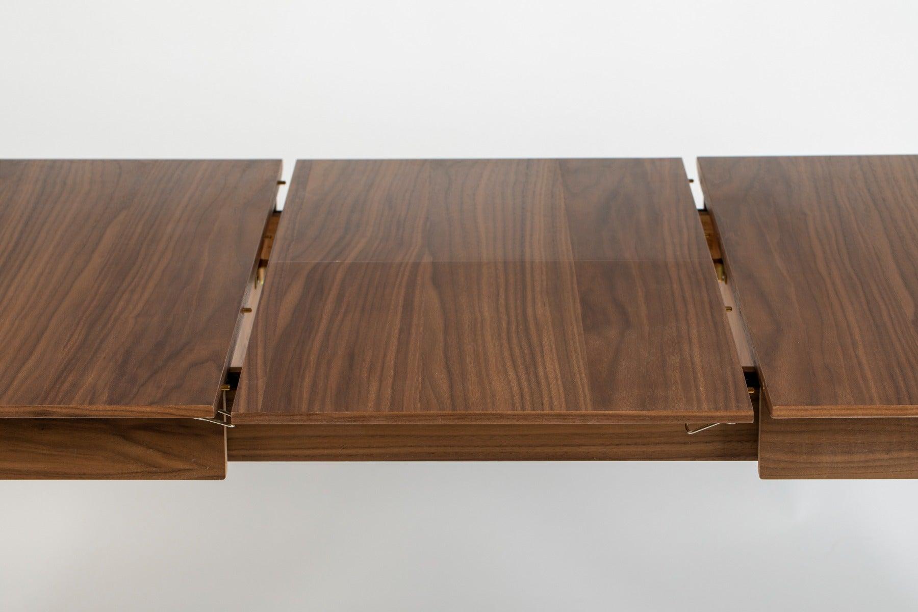 GLIMPS table 180/240 x 90 walnut, Zuiver, Eye on Design