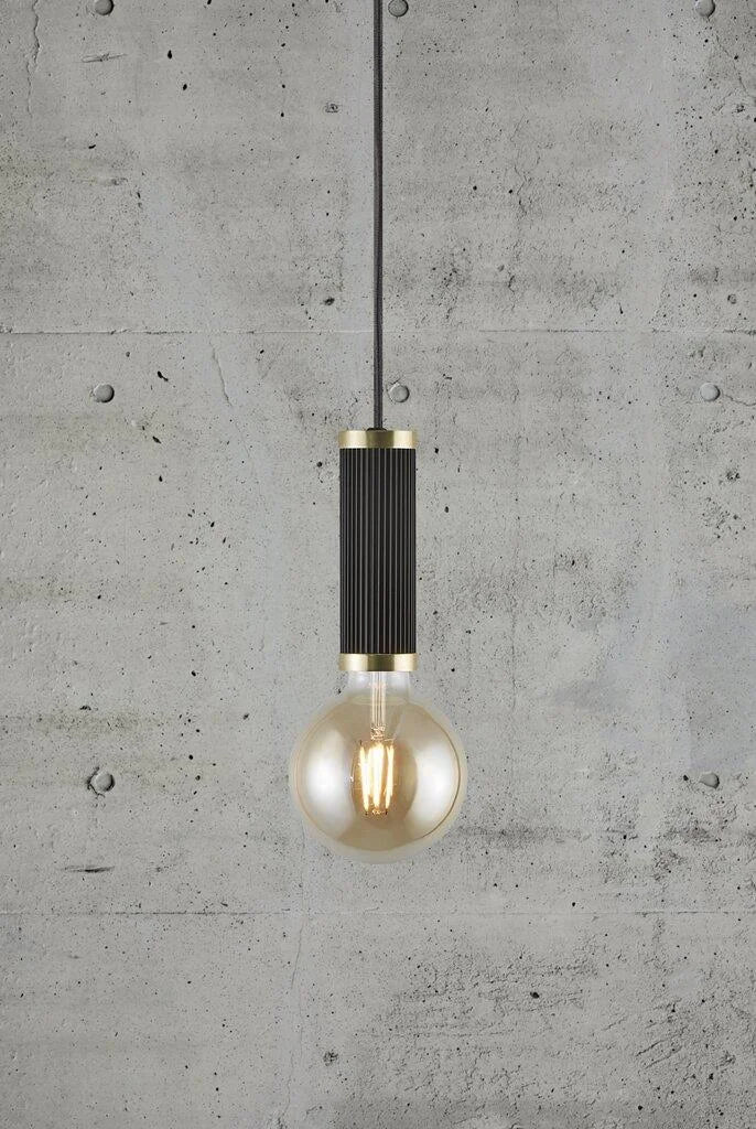 GALLOWAY pendant lamp in black with gold details
