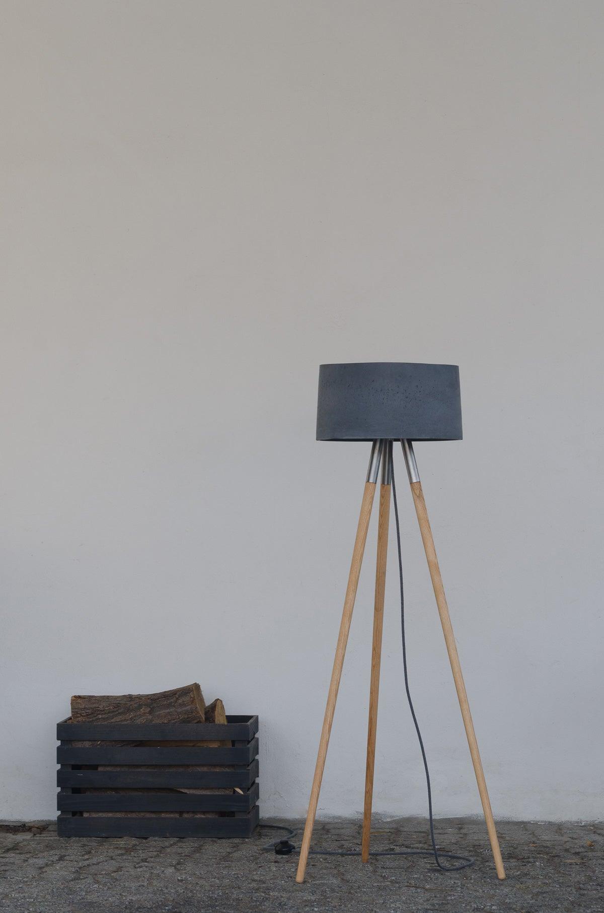 MALTA FLOOR concrete floor lamp - Eye on Design