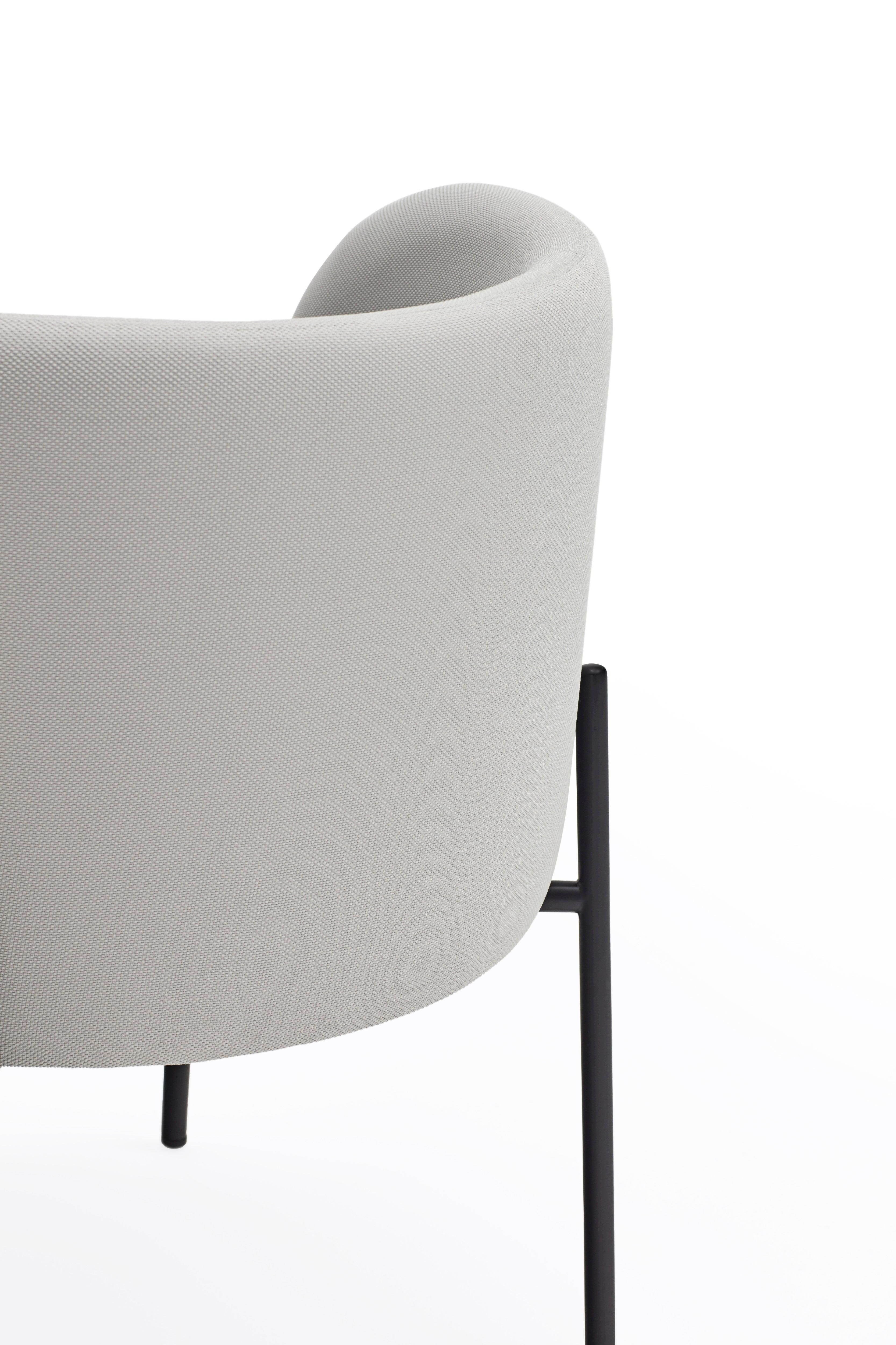 MOGI chair light grey - Eye on Design