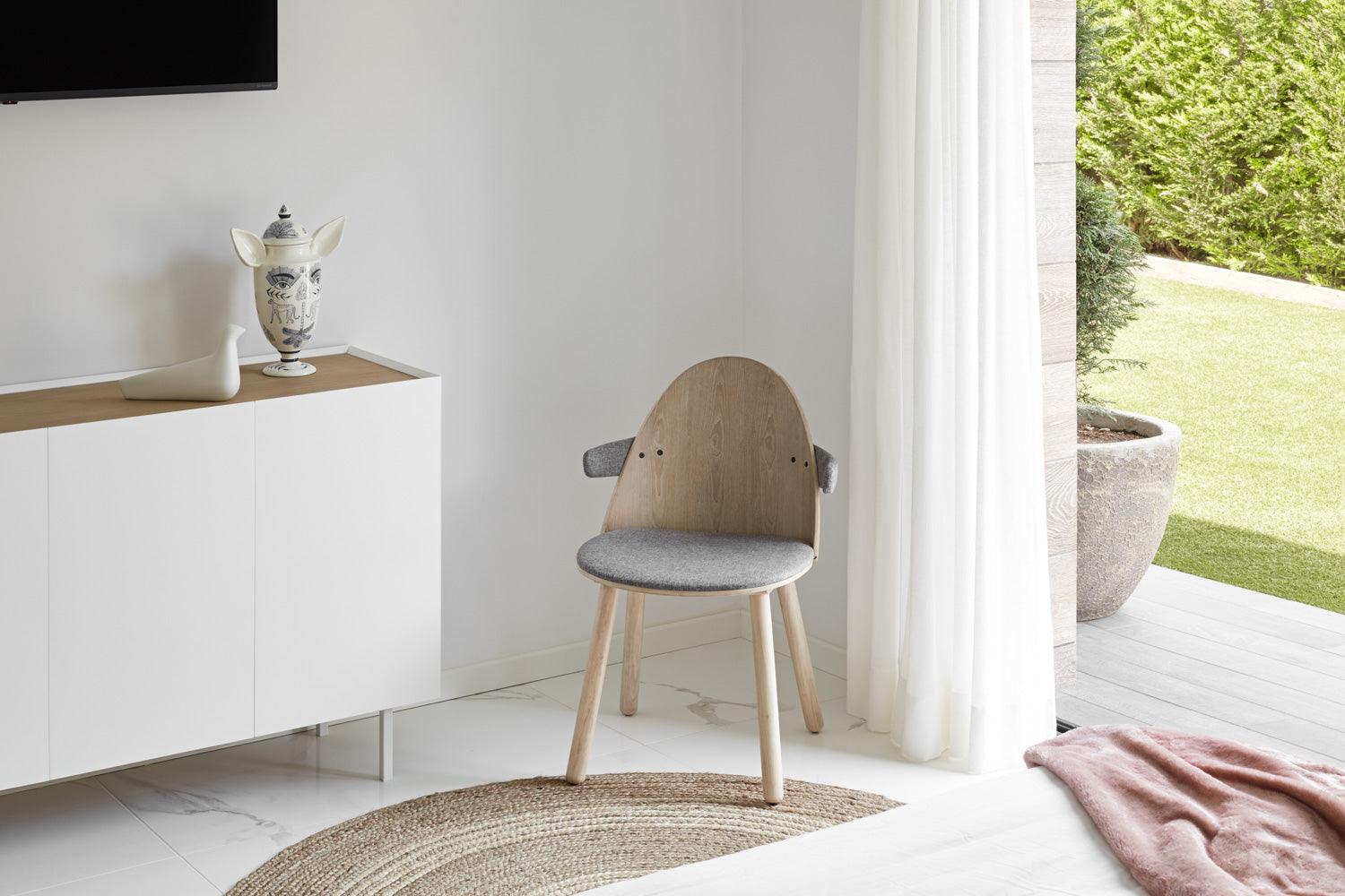 UMA armchair grey - Eye on Design