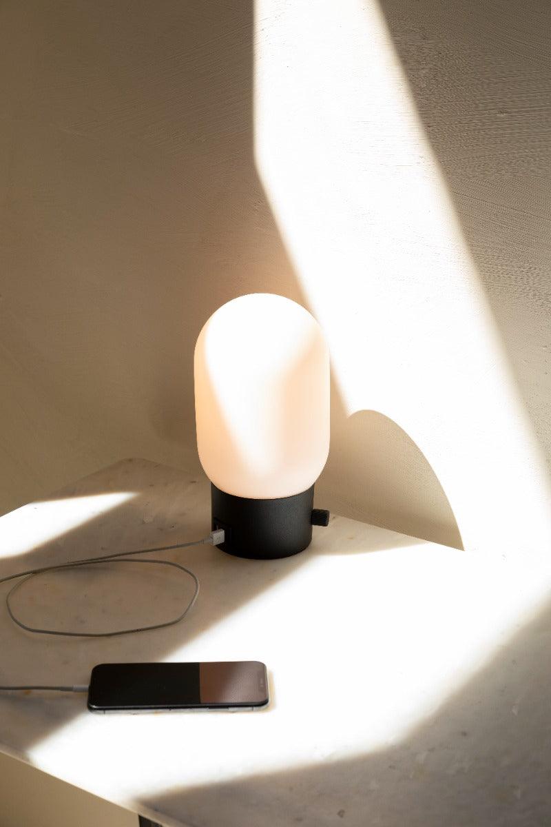 URBAN CHARGER desk lamp black, Zuiver, Eye on Design