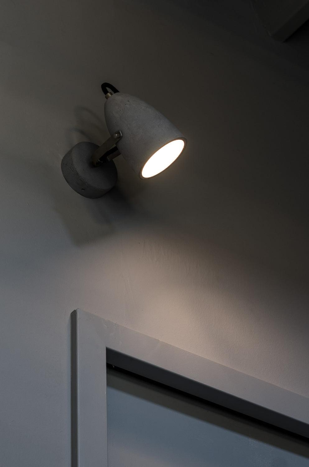 Wall lamp FEBE WALL concrete - Eye on Design